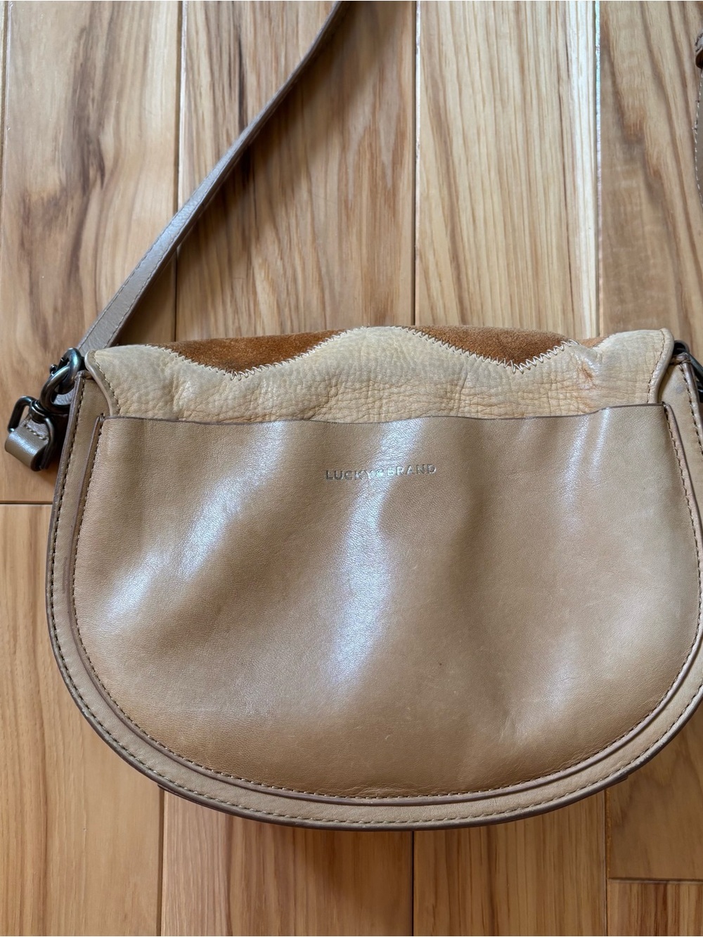 Lucky Brand Sedona Leather Suede Accent Bag - Picture 7 of 12